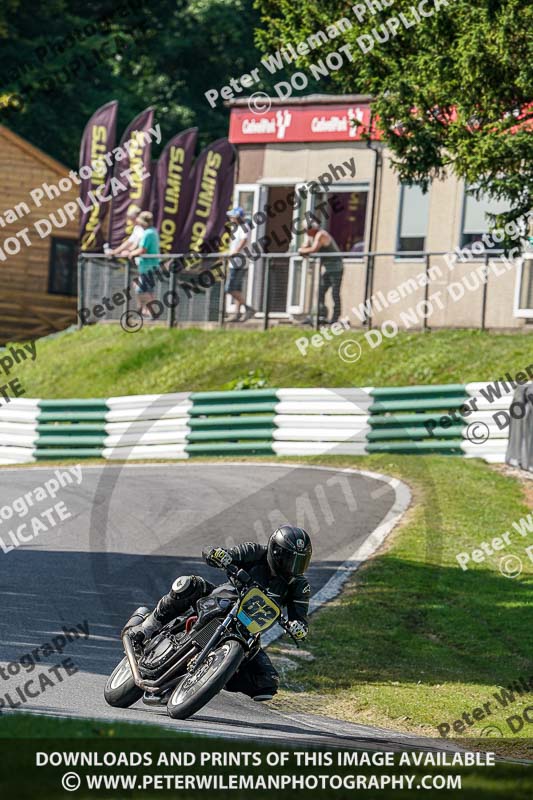 cadwell no limits trackday;cadwell park;cadwell park photographs;cadwell trackday photographs;enduro digital images;event digital images;eventdigitalimages;no limits trackdays;peter wileman photography;racing digital images;trackday digital images;trackday photos